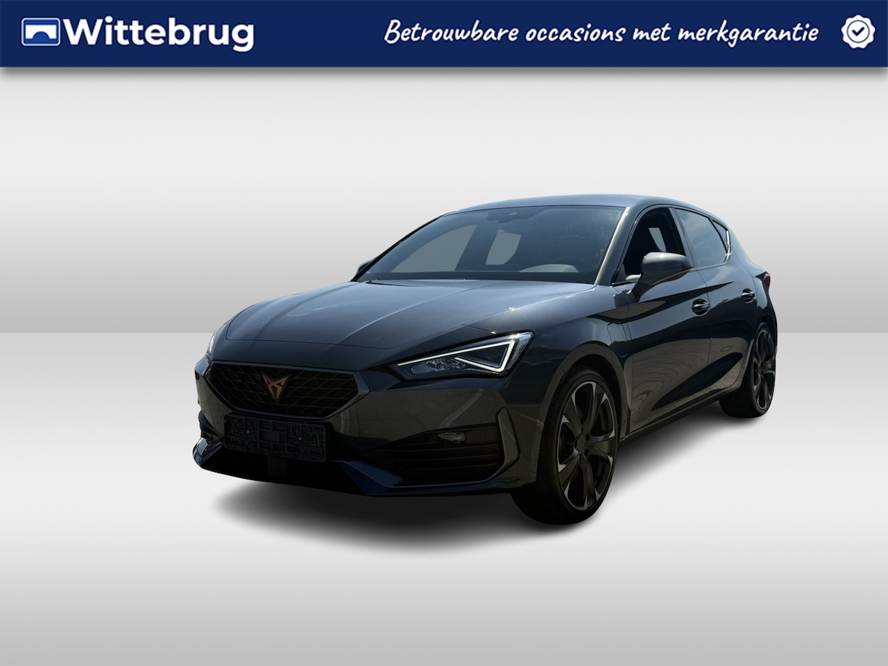 CUPRA Leon - 1.4 e-Hybrid 245pk VZ Performance / Sportstoelen / Stuurverwarming / Parkeersensoren achte - AutoWereld.nl