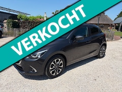 Mazda 2 - 2 1.5 Skyactiv-G Automaat Stoelverw. Navi, LED