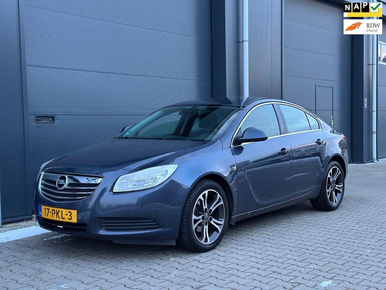 Opel Insignia - 1.8 EDITION BJ011 CLIMA NAVI LMV - AutoWereld.nl