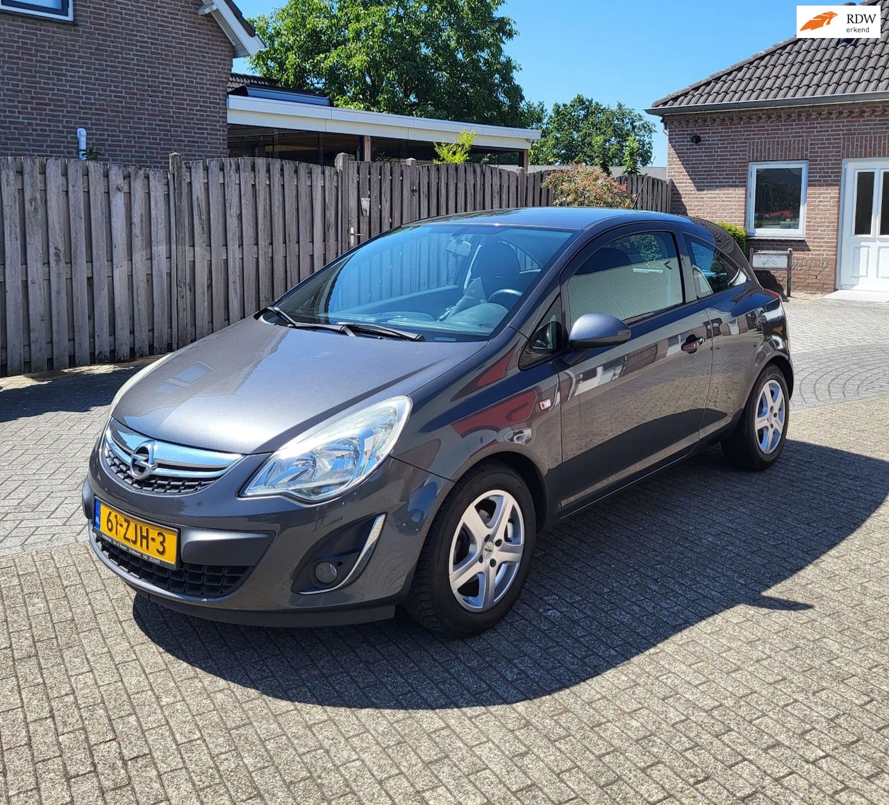 Opel Corsa - 1.2-16V 1.2-16V, CruisC, Airco, APK 07/27! - AutoWereld.nl