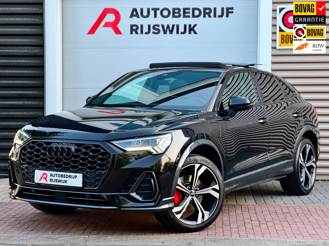 Audi Q3 Sportback - 45 TFSI e S Edition Pano/Keyless/Camera/Matrix - AutoWereld.nl