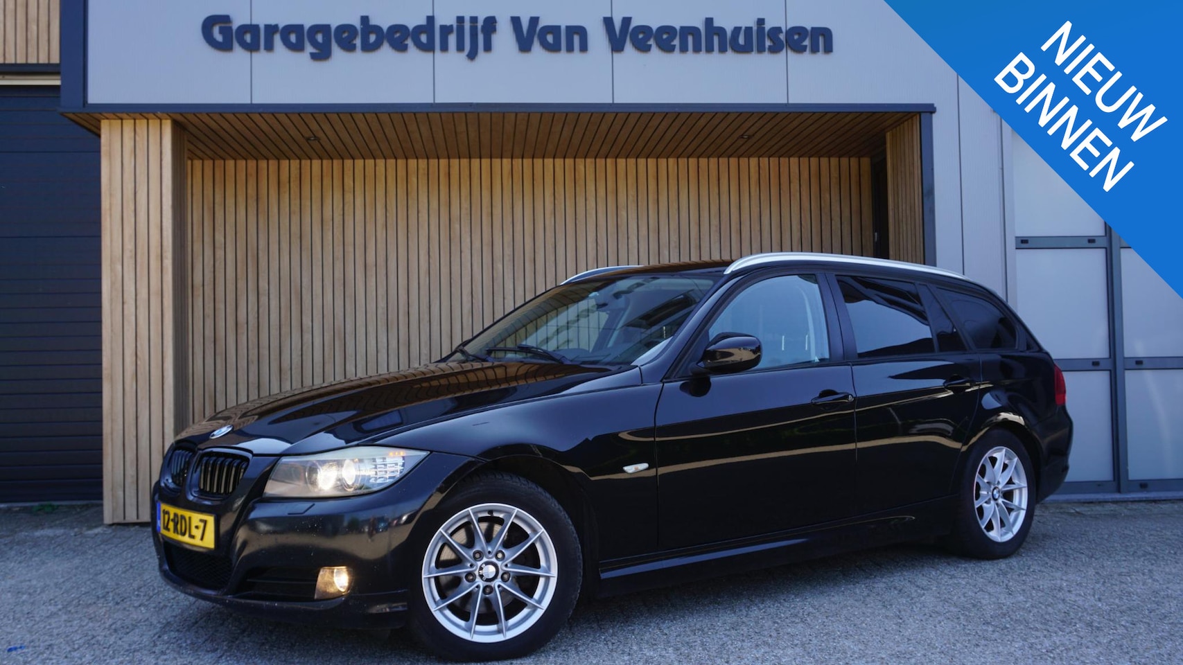 BMW 3-serie Touring - 318i 136pk Luxury Line Airco Leder Xenon *NL auto* pdc 16 inch LM Cruise Navi *Goed onderh - AutoWereld.nl