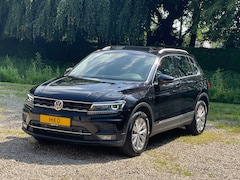 Volkswagen Tiguan - 1.5 TSI ACT Highline Business R