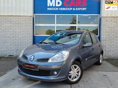 Renault Clio - 1.6-16V Dynamique Luxe AUTOMAAT/AIRCO/NAP/CR CONTROL