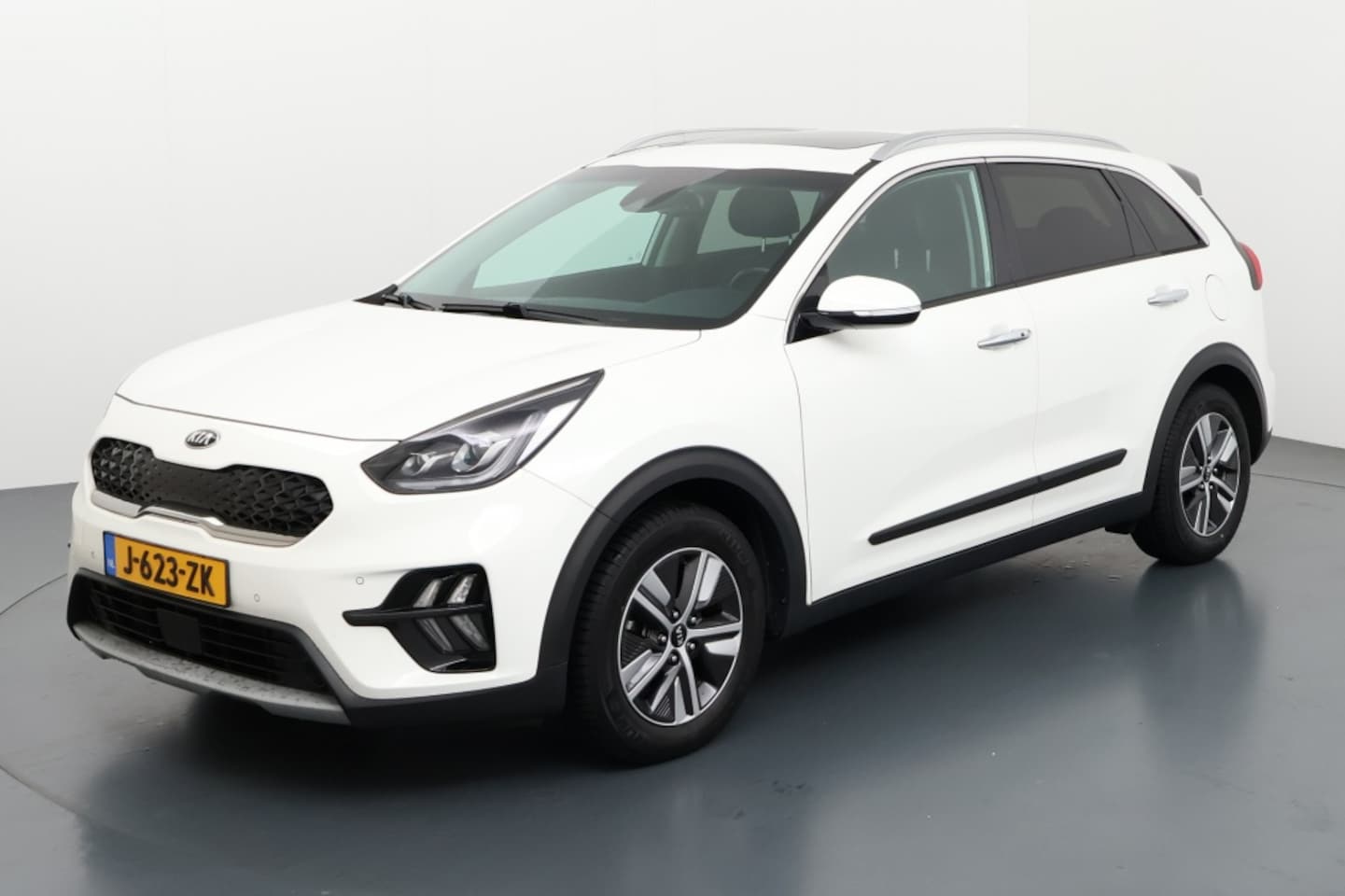 Kia Niro - 1.6 GDi Hybrid ExecutiveLine | JBL | lederen bekleding - AutoWereld.nl