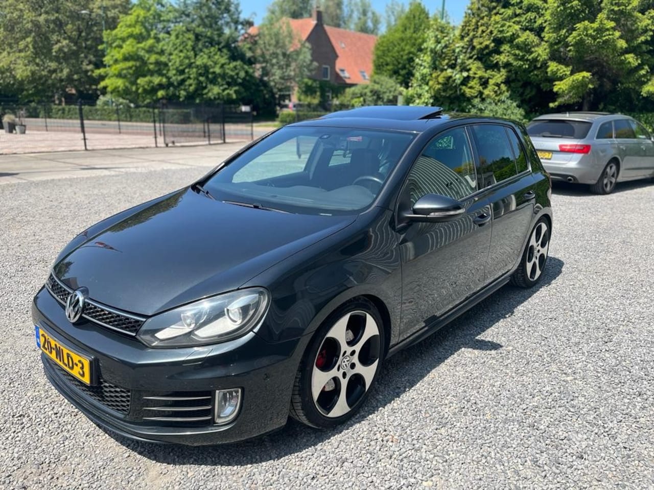 Volkswagen Golf - 2.0 TSI GTI 280PK!!!SCHUIFDAK! LED! XENON - AutoWereld.nl