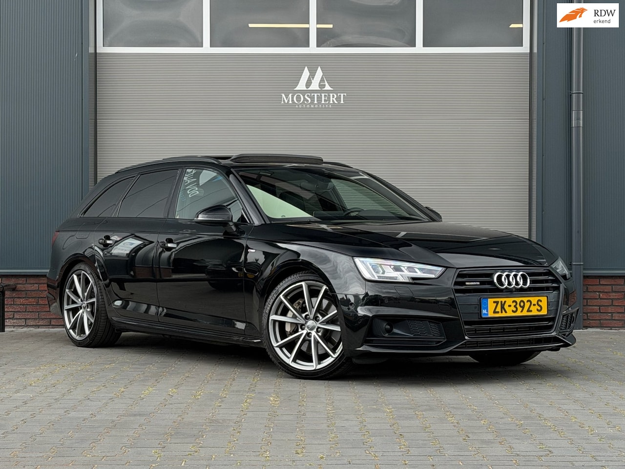 Audi A4 Avant - 2.0 TFSI/252pk MHEV quattro Sport S line black edition|2018|Diamand leer|Pano|Trekhaak|Car - AutoWereld.nl