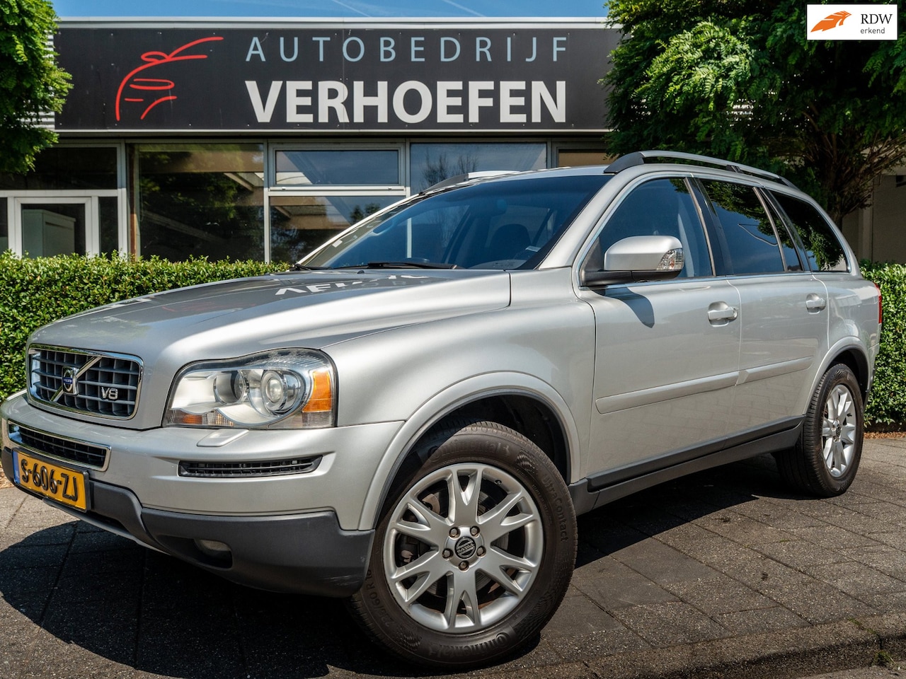 Volvo XC90 - 4.4 V8 - 7 PERS - STOEL VERW - XENON - CRUISE / CLIMATE CONTR - YOUNGTIMER - TREKHAAK ! - AutoWereld.nl
