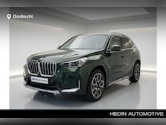 BMW X1 - xDrive25e xLine | 19" | Camera | Panorama | Trekhaak