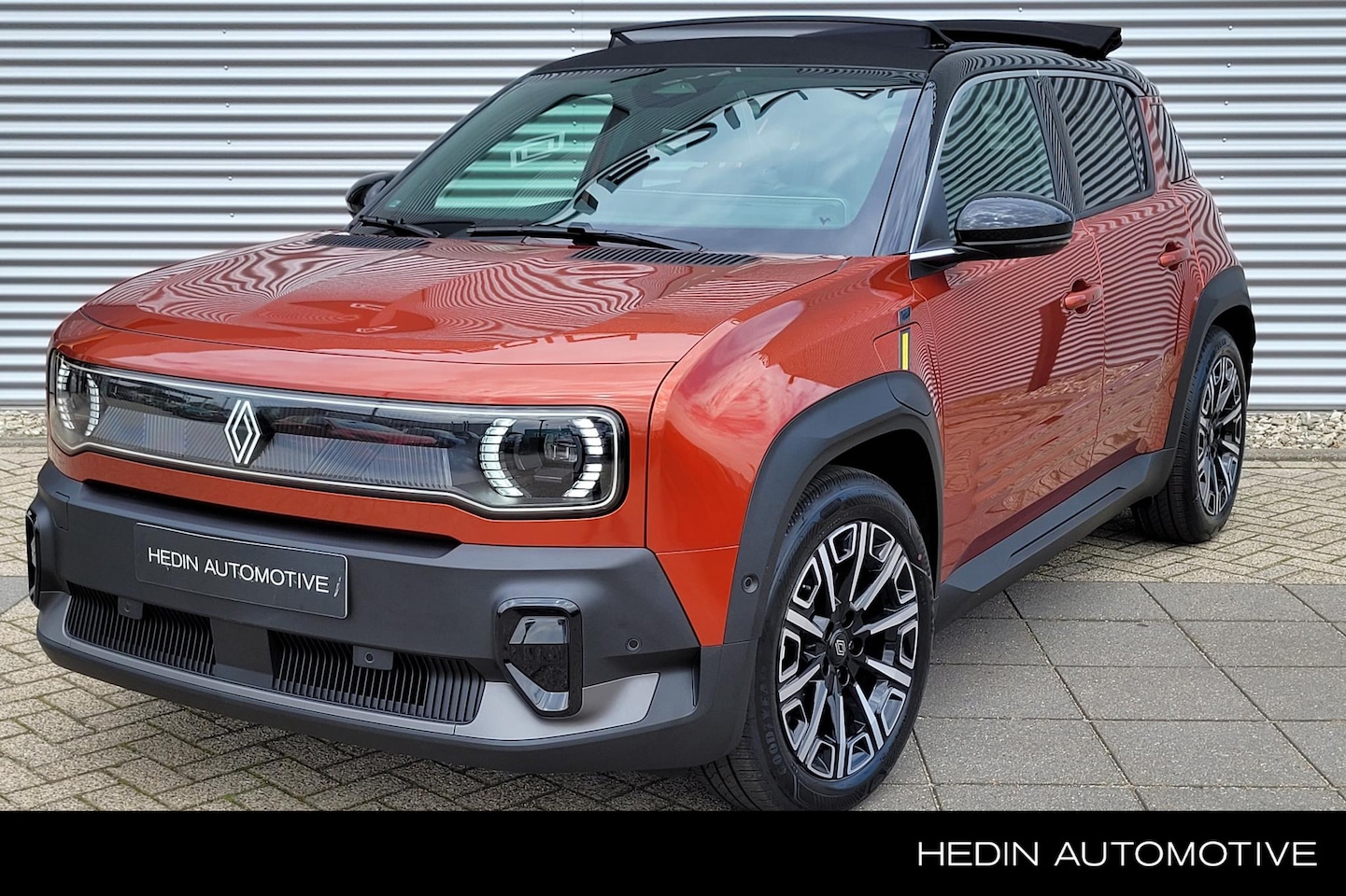 Renault 4 - Renault E-Tech electric comfort range iconic canvas dak 52 kWh Plein SUD | Pack Driving as - AutoWereld.nl