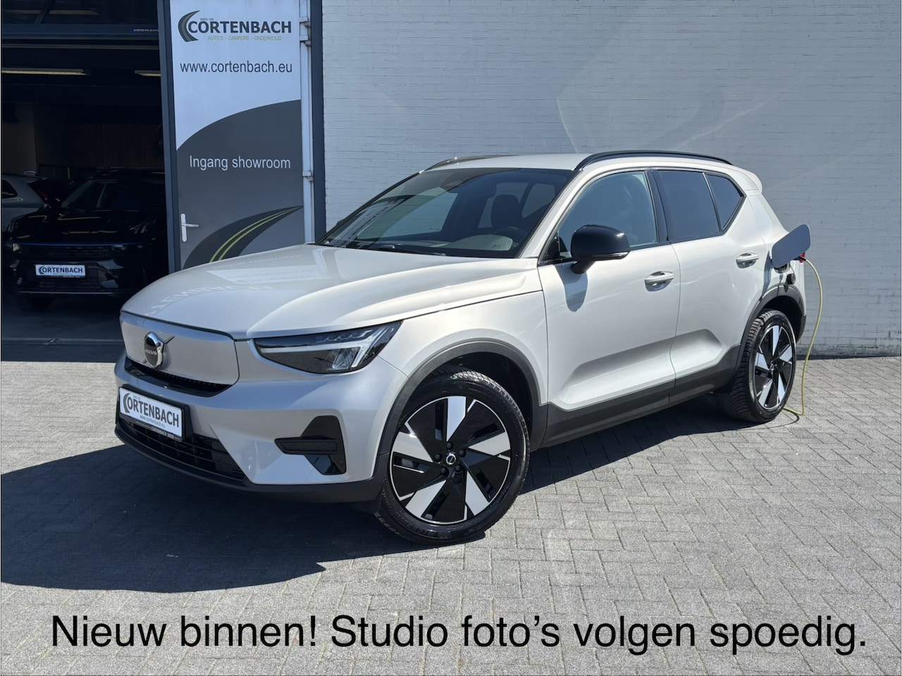 Volvo XC40 - Single Motor Extended Range Plus 82 kWh | Adaptieve cruise | Blis | Full LED | - AutoWereld.nl