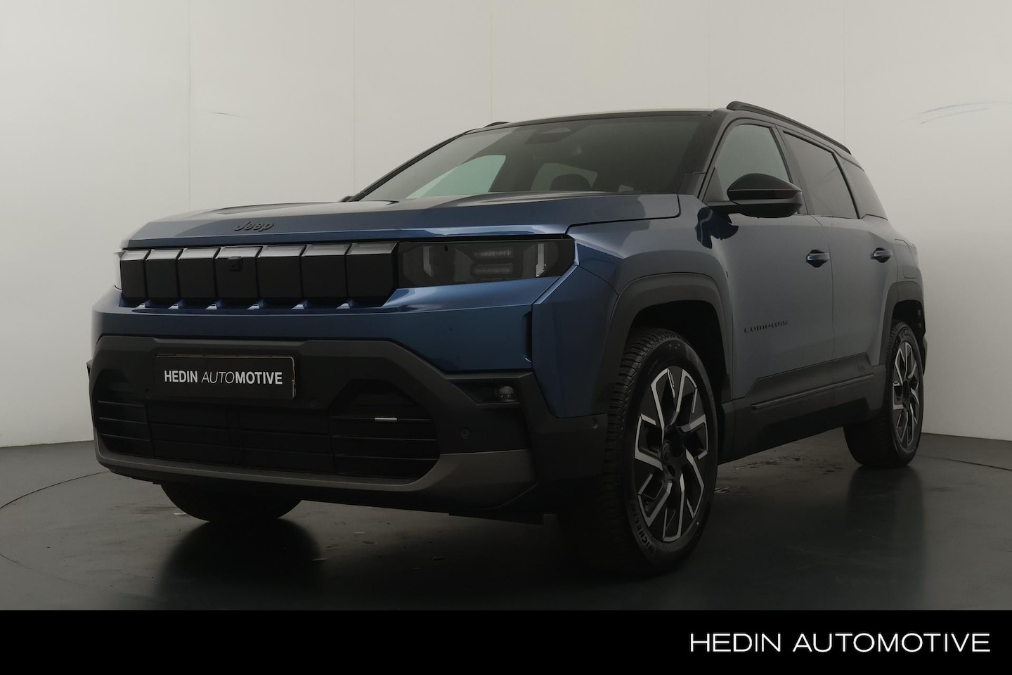 Jeep Compass - First Edition 74 kWh | Convenience Pack | First Edition Pack | 19" LM Velgen met All Seaso - AutoWereld.nl