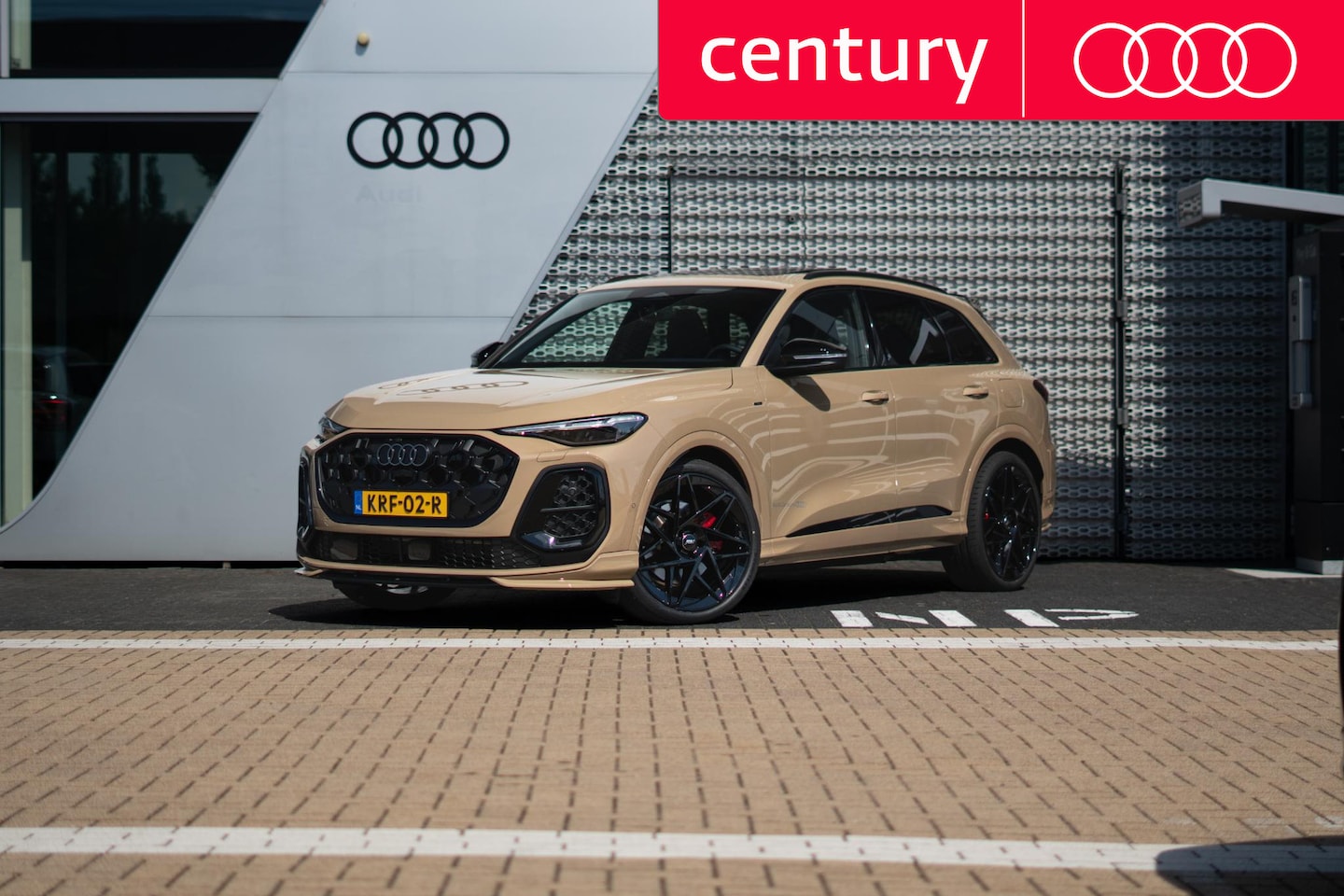 Audi Q5 - ABT s edition e-hybrid 360 PK SUV | full ABT | pano | luchtvering | - AutoWereld.nl