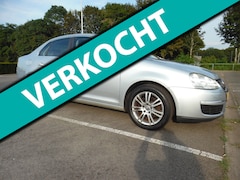 Volkswagen Jetta - 1.6 Comfortline