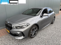 BMW 1-serie - 120i Automaat High Executive M-Sportpakket 5-drs