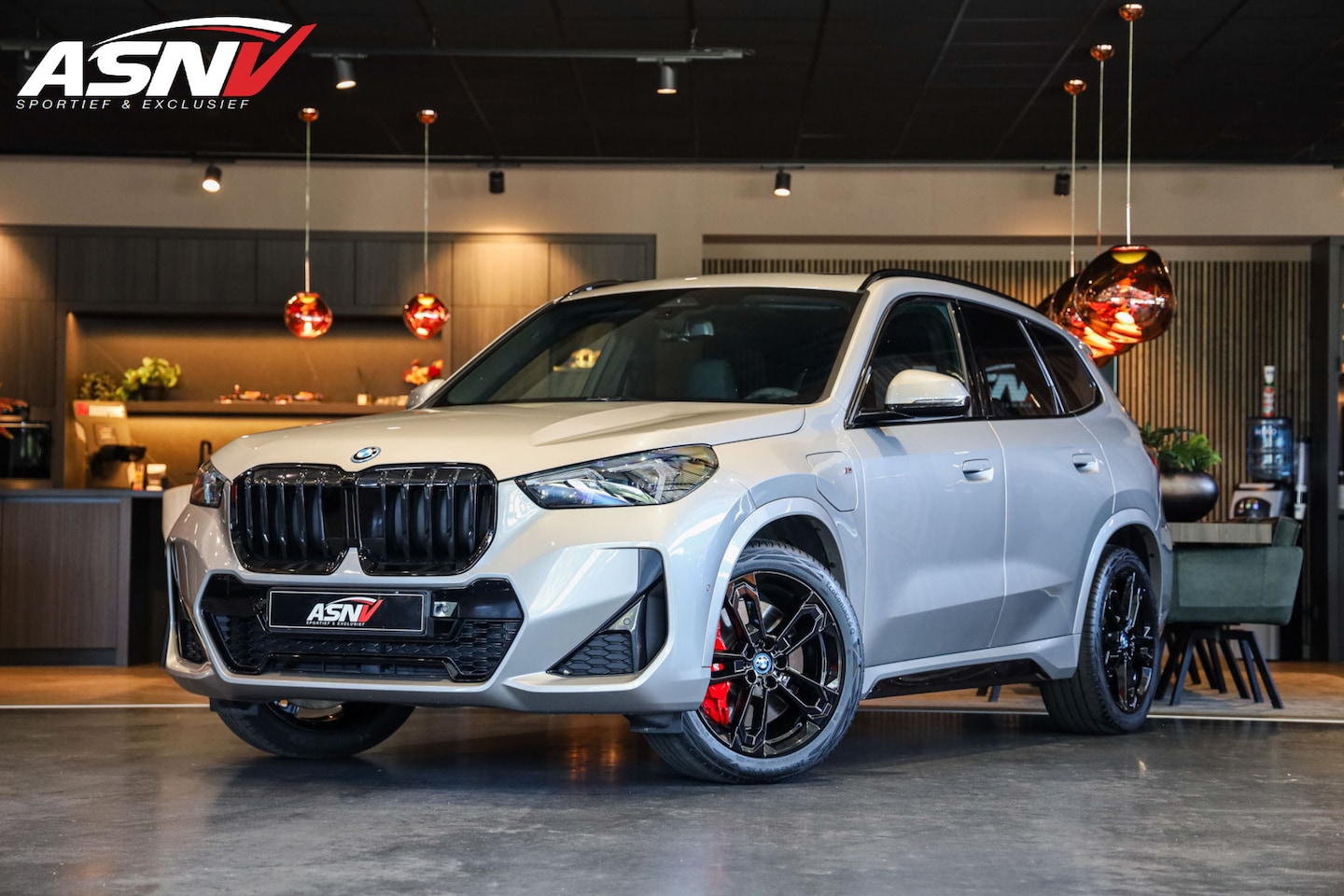 BMW X1 - xDrive25e XDrive25e, 245 PK, M/Sports/Pakket/Pro, Plug/In, Pano/Dak, Adapt.LED, Shadow/Line, Camera, - AutoWereld.nl