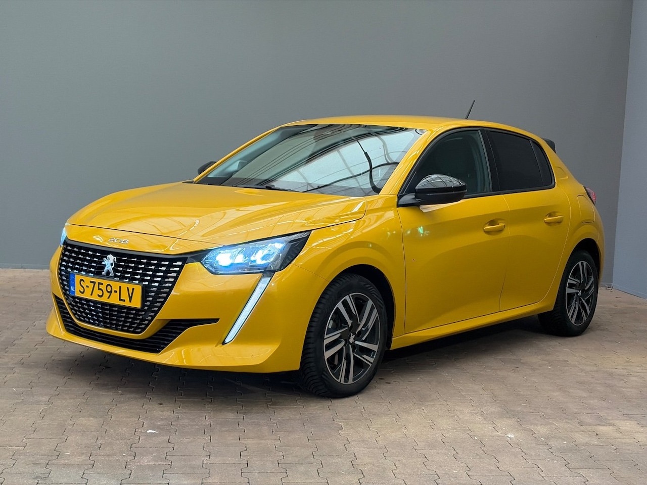 Peugeot 208 - 1.2 PureTech Allure 1.2 PureTech Allure - AutoWereld.nl