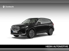 BMW X1 - xDrive25e xLine | Panorama | Camera | Trekhaak