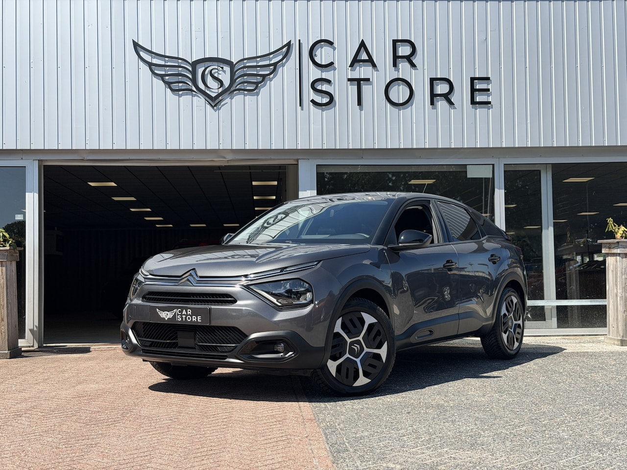 Citroën C4 - 1.2 Puretech Feel Pack |CARPLAY|CAMERA|TREKHAAK|CLIMA|CRUISE|DEALER OH - AutoWereld.nl
