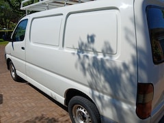 Toyota HiAce - 2.5 D-4D KWB Trekhaak en imperiaal