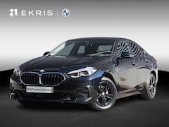 BMW 2-serie Gran Coupé - 218i | High Executive | Sport Line | Trekhaak | Getint Glas | Camera | Sportstoelen | Verw