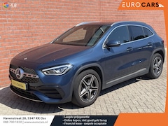Mercedes-Benz GLA-Klasse - 200 163pk DCT AMG Line Navigatie Parkeersensoren Camera Cruise Control Stoelverwarming Led