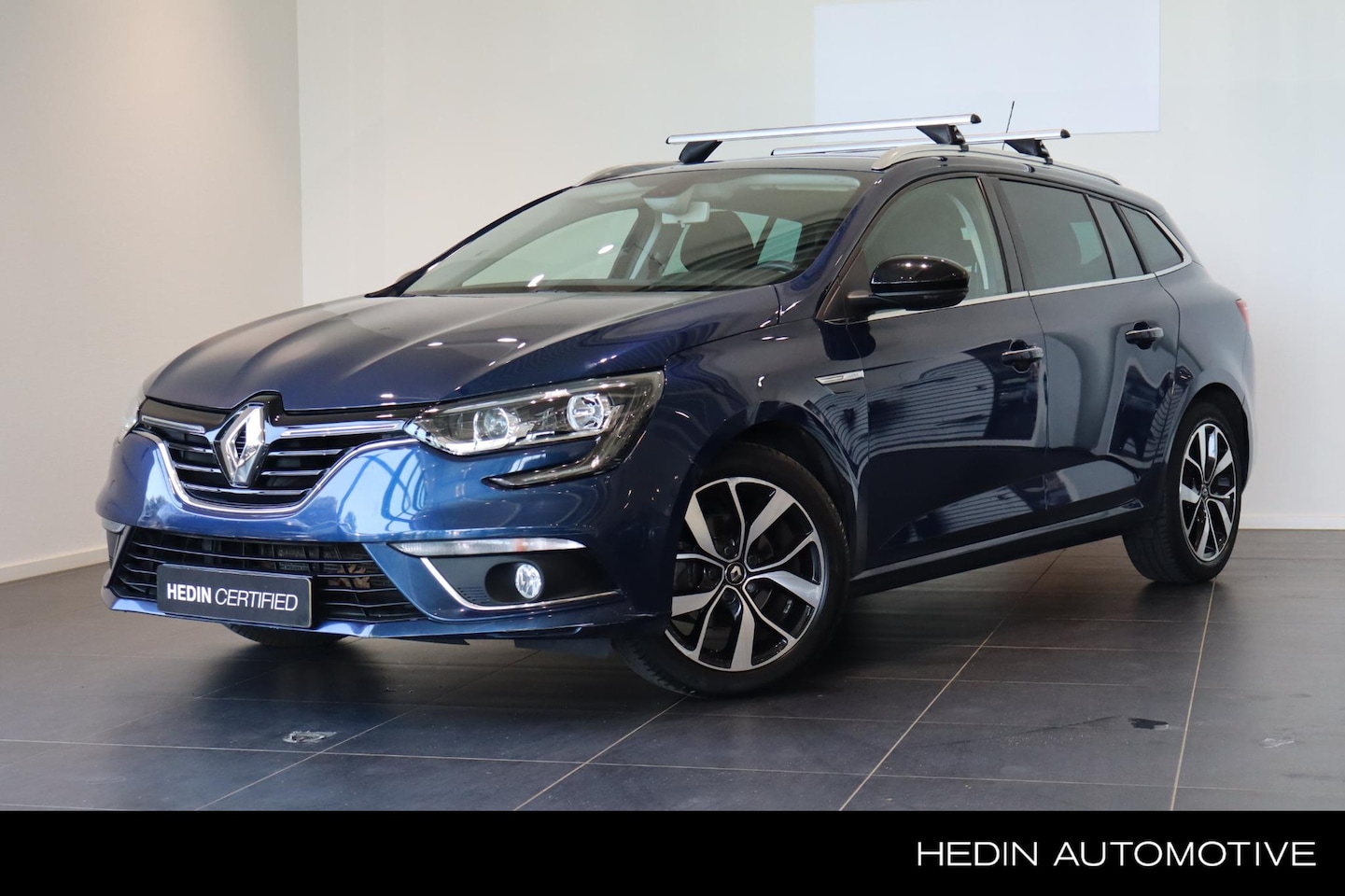 Renault Mégane Estate - 1.3 TCe Limited | Navigatie | Trekhaak | Climate Control | Dakdragers | Parkeersensoren Ac - AutoWereld.nl