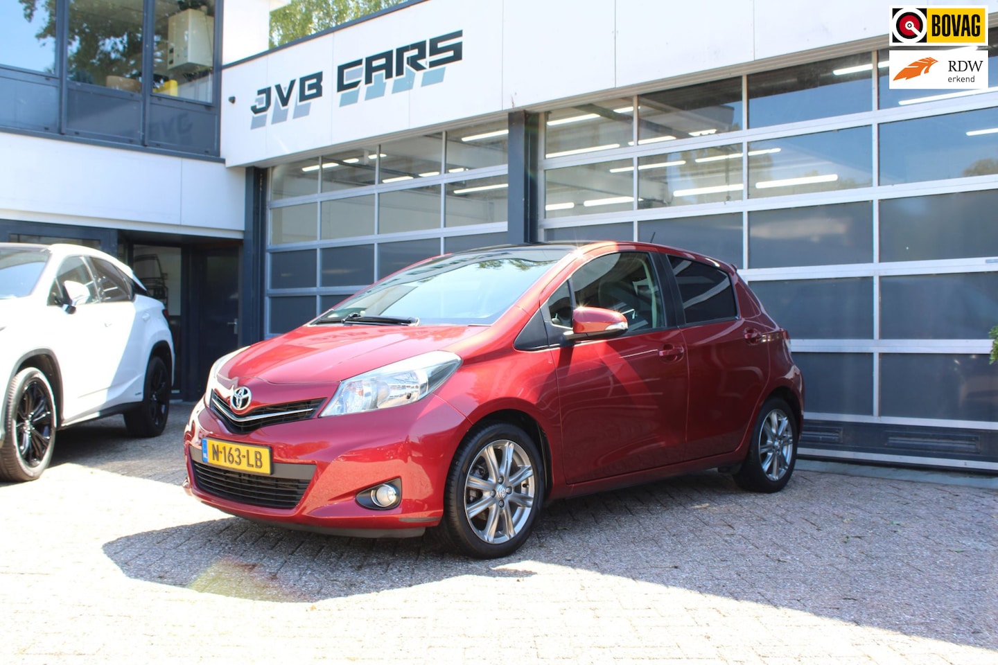 Toyota Yaris - 1.3 VVT-i Aspiration 1.3 VVT-i Aspiration - AutoWereld.nl