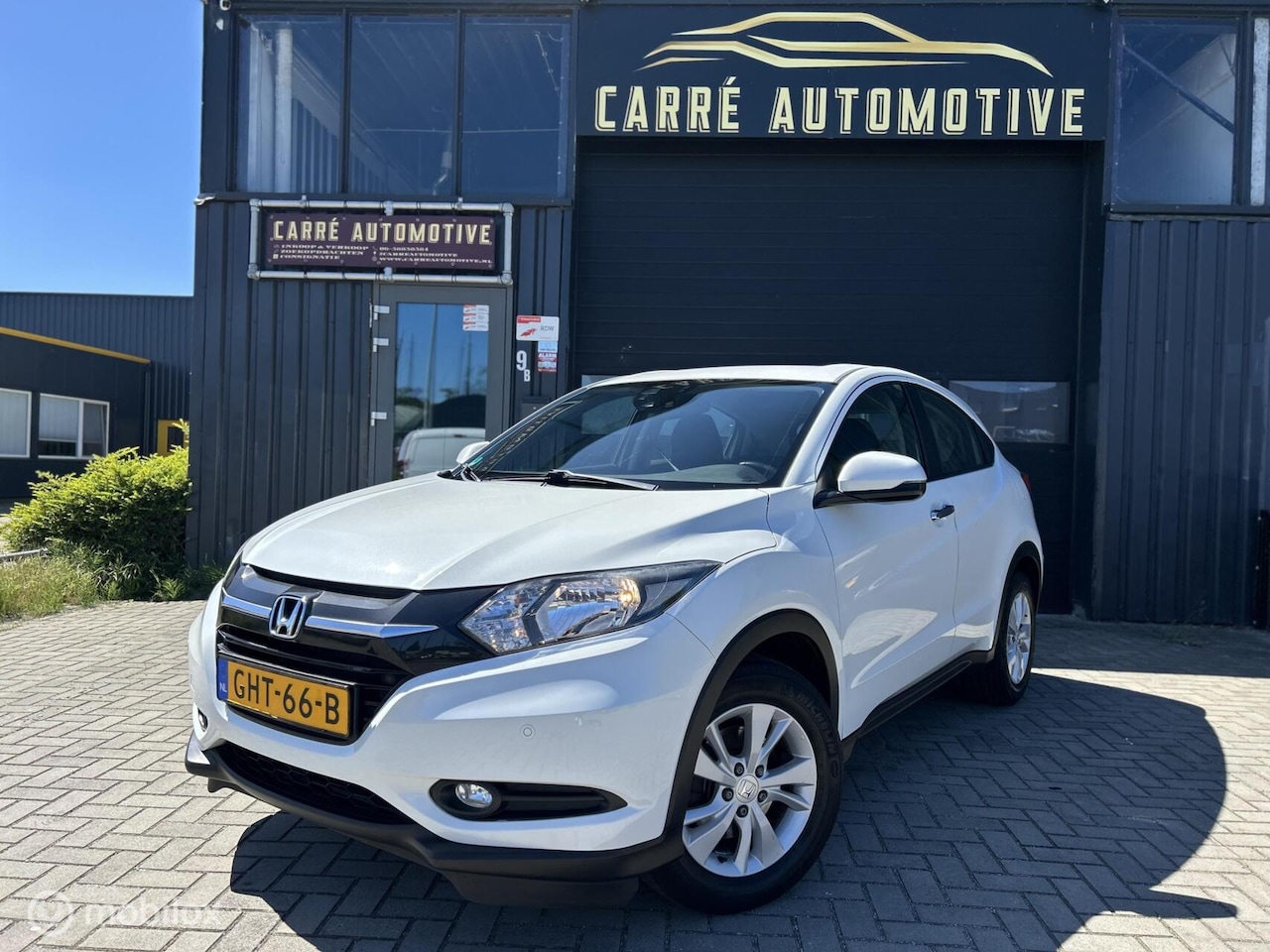 Honda HR-V - 1.5 i-VTEC Elegance|Cruise|Trekhaak|Navi|LMV|PDC|Stoelverw. - AutoWereld.nl