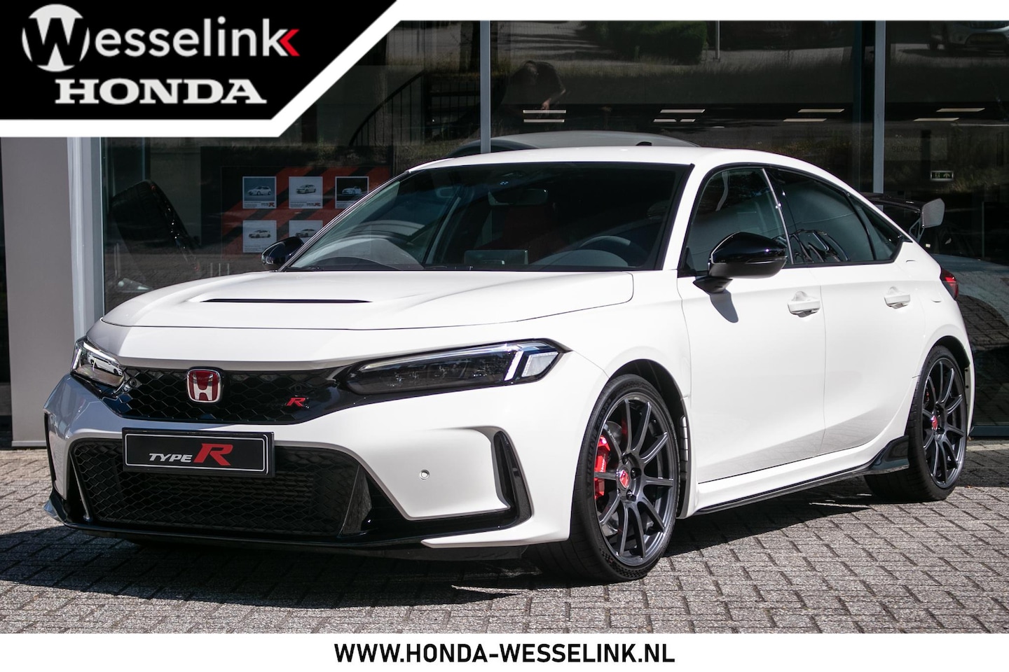 Honda Civic - 2.0 i-VTEC Type R - Org.Carbon achterspoiler | Milltek uitlaatsysteem | Forged 19" - AutoWereld.nl
