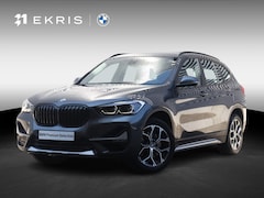 BMW X1 - sDrive20i | High Executive | xLine | Head-Up | Sportstoelen | Navi Plus | Verwarmbare Voor