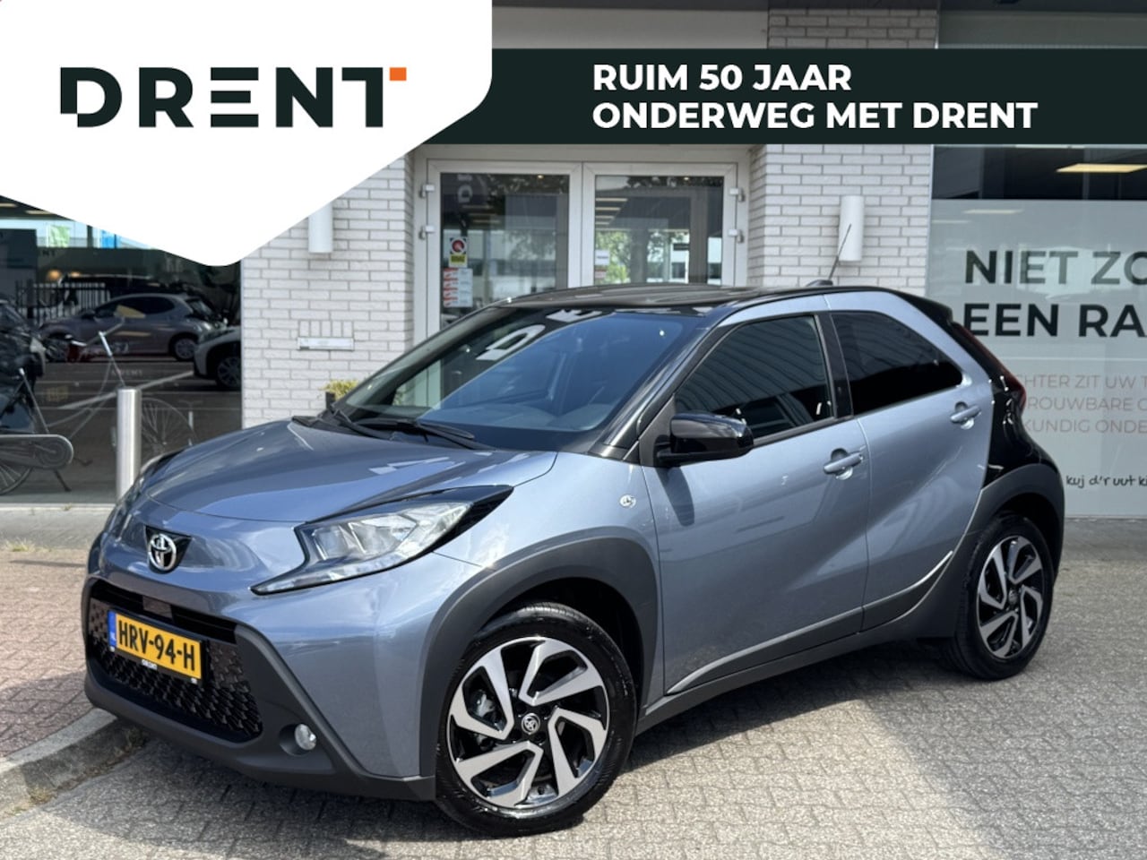 Toyota Aygo X - 1.0 VVT-i S-CVT Pulse | Stoelverwarming | Apple CarPlay & Android Auto - AutoWereld.nl