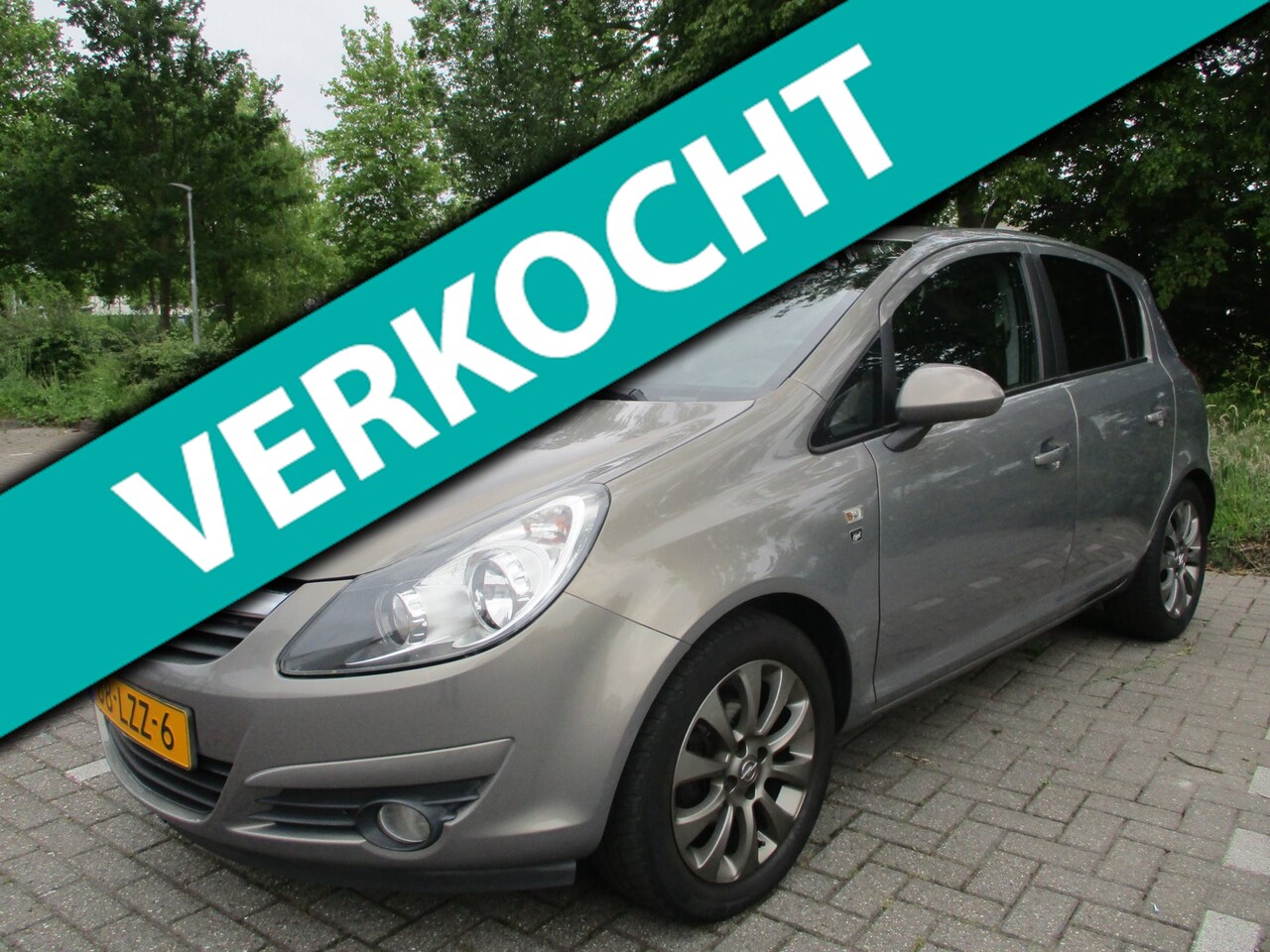 Opel Corsa - 1.4-16V '111' Edition AIRCO - AutoWereld.nl