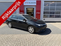 Toyota Auris Touring Sports - 1.8 Hybrid Aspiration *Met trekhaak