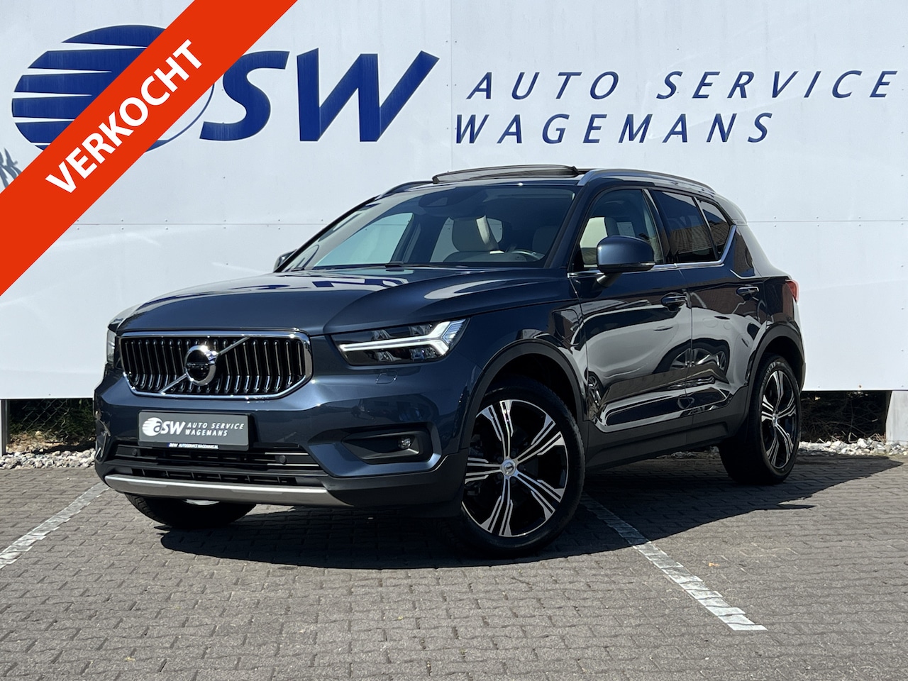 Volvo XC40 - 1.5 T4 Recharge Inscription | Pano | Leder | Camera | Winter Pack - AutoWereld.nl