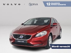 Volvo V40 - 1.6 T2 Momentum | Panoramadak | Cruise control | Airco | Trekhaak