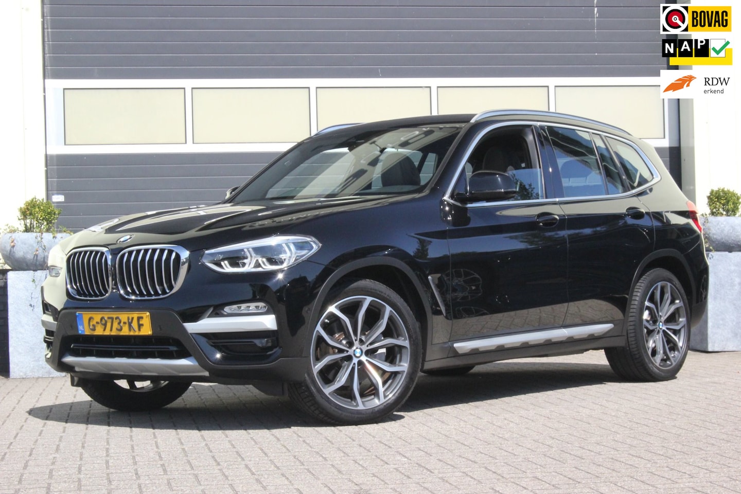 BMW X3 - SDrive20i Launch Edition High Executive | Panoramadak | - AutoWereld.nl