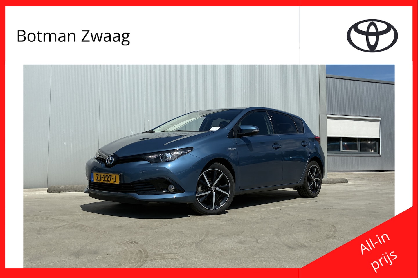 Toyota Auris - 1.8 Hybrid Dynamic Ultimate Automaat | Achteruitrijcamera | Navigatie | Cruise control | - AutoWereld.nl