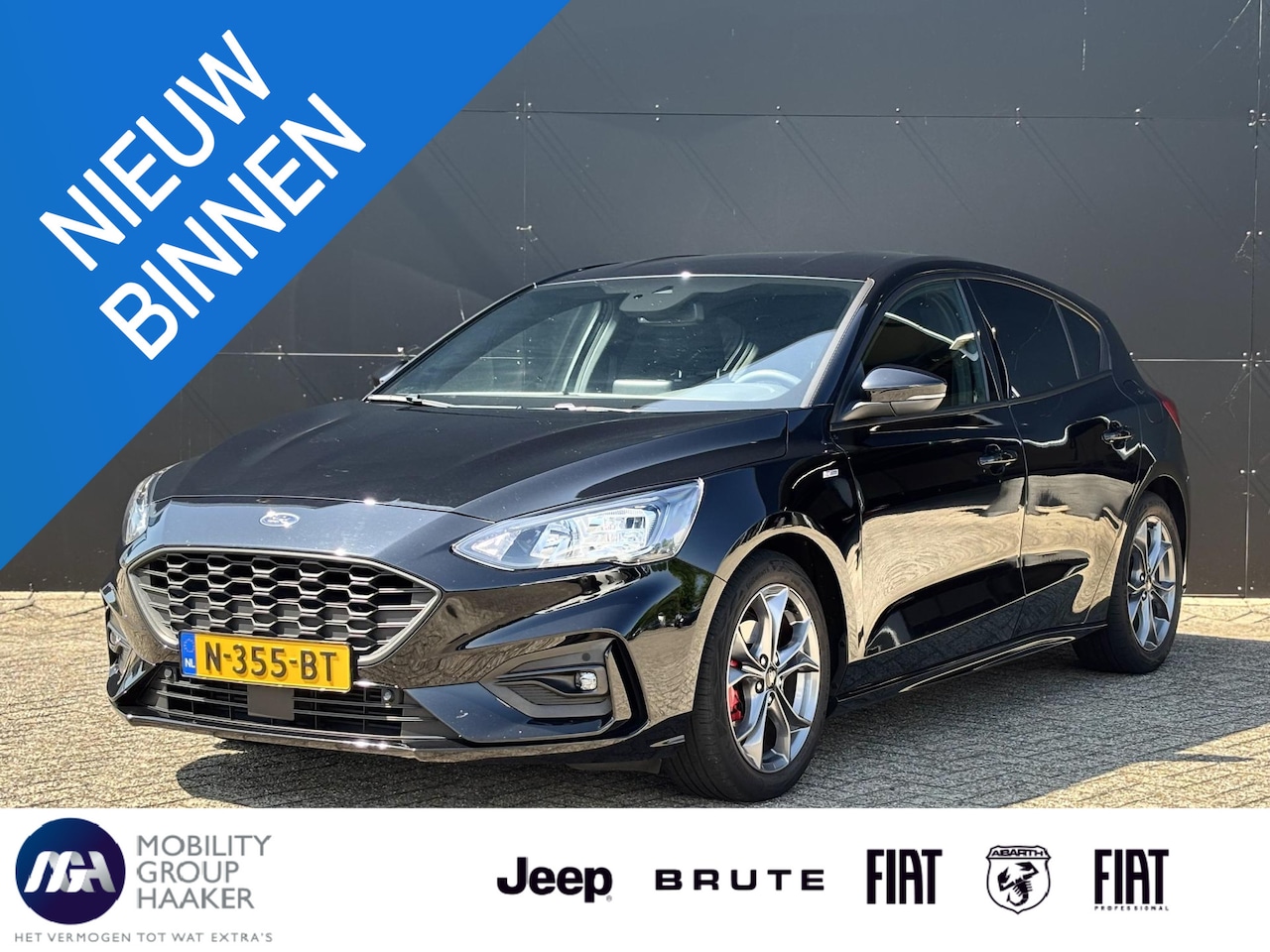 Ford Focus - 1.0 EcoBoost Hybrid ST Line X Business | Apple-Android | Trekhaak | Parkeercamera - AutoWereld.nl