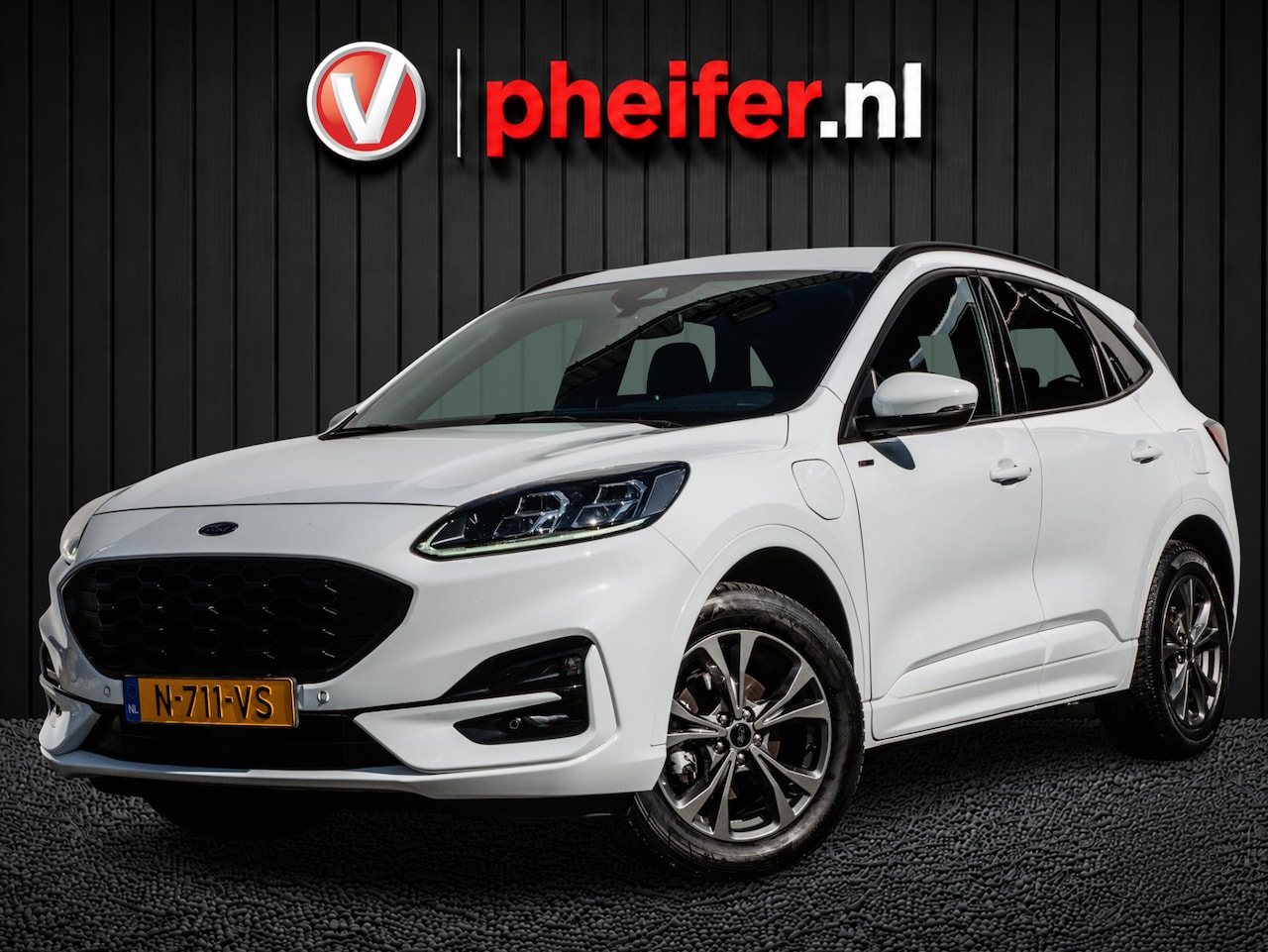 Ford Kuga - 2.5 225pk PHEV ST-Line X Trekhaak/ B&O/ Camera/ Stuur+stoelverwarming/ Carplay - AutoWereld.nl
