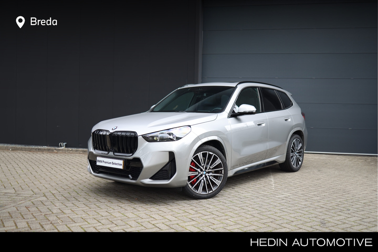 BMW X1 - sDrive20i | M-Sport | Adaptief M-onderstel | Trekhaak | Panoramadak elektrisch | Actieve S - AutoWereld.nl