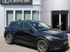 Lexus LBX - 1.5 2WD STOELVERW STUURVERW PARK-SENSOR BLIND-SPOT CARPLAY LENDESTEUN