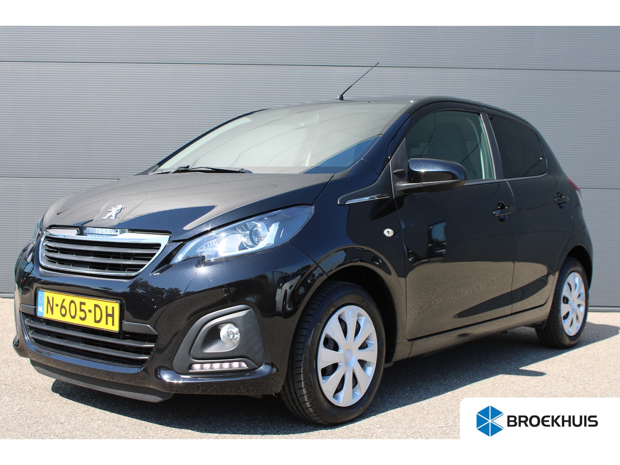 Peugeot 108 - 1.0 e-VTi Active | Airconditioning | Bluetooth | Mistlampen | Extra getinte ramen | NL aut - AutoWereld.nl