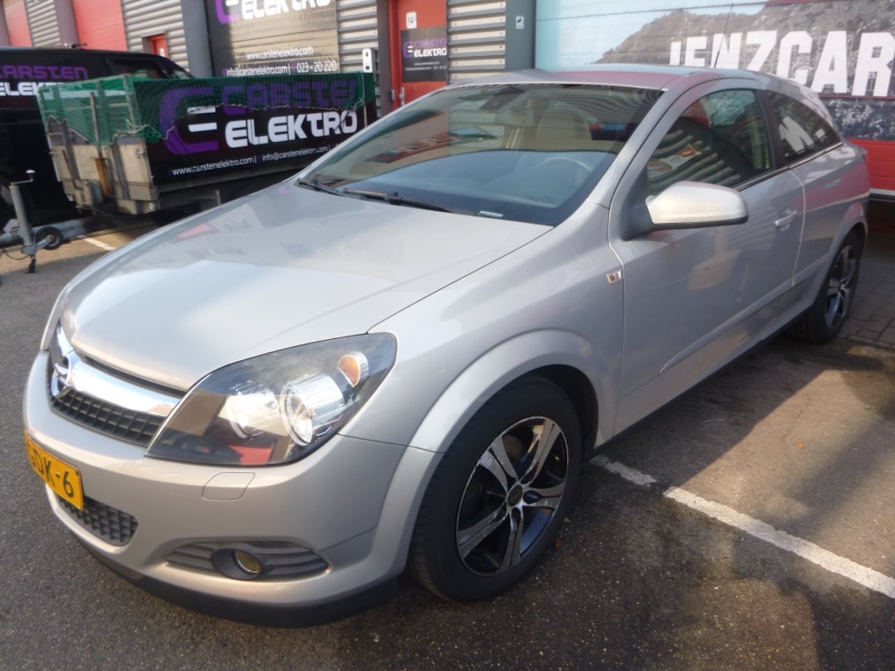 Opel Astra GTC - 1.6 Cosmo 1.6 Cosmo,cruise,navi,etc. APK7-27 - AutoWereld.nl