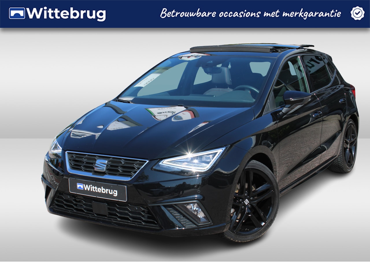 SEAT Ibiza - 1.0 TSI 110pk FR Black Edition / Panorama schuifdak / Navigatie / APP / LM 18 inch / Camer - AutoWereld.nl