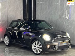 MINI 3-Deurs - 1.6 Cooper S 10 Years II |Pano|Automaat|Storlverw|half Leer|Led|Boekjes
