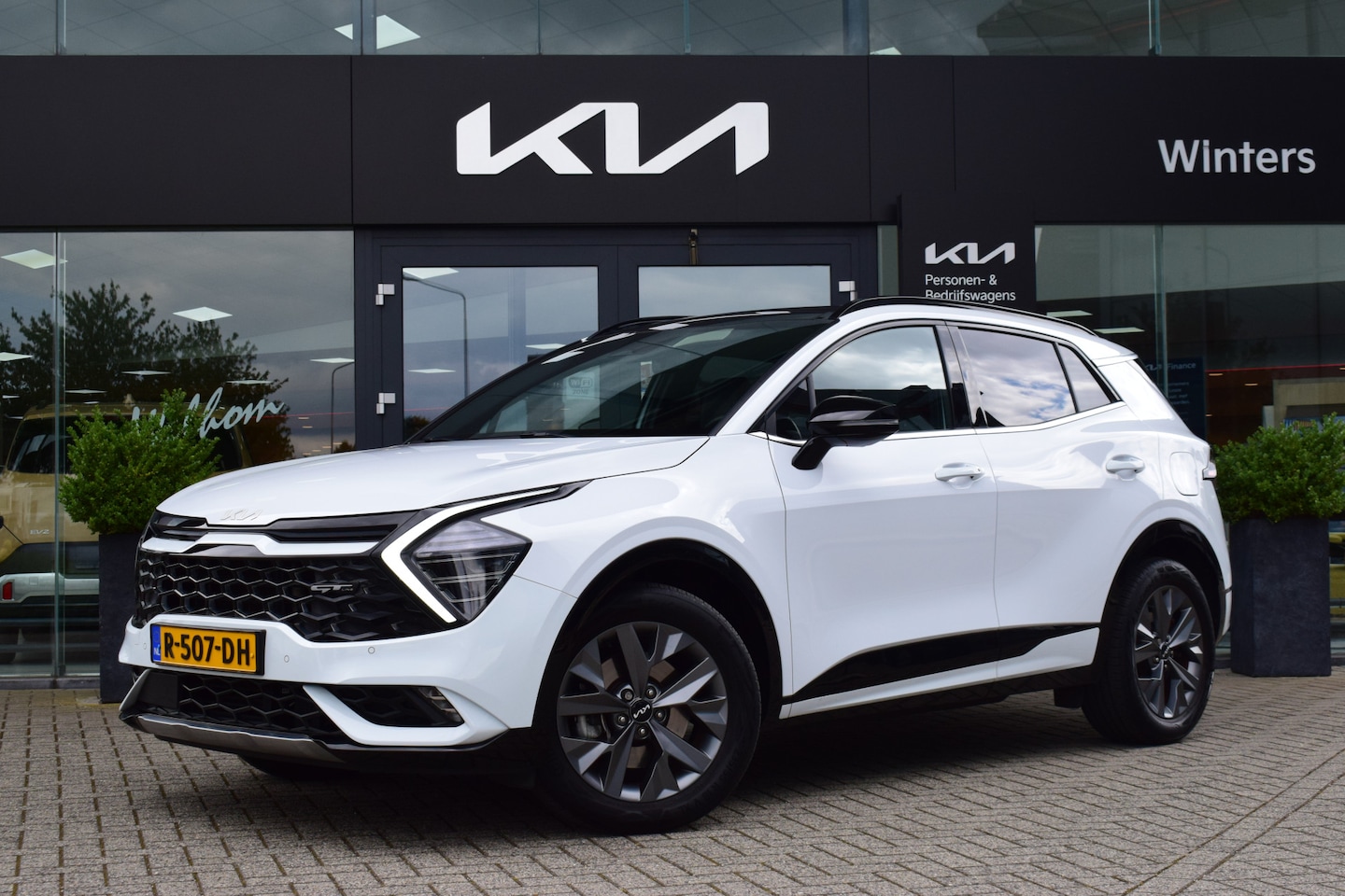 Kia Sportage - 1.6 T-GDi Hybrid GT-Line | Kantel/ Schuifdak | Dodehoekdetectie | Adaptieve Cruise Control - AutoWereld.nl