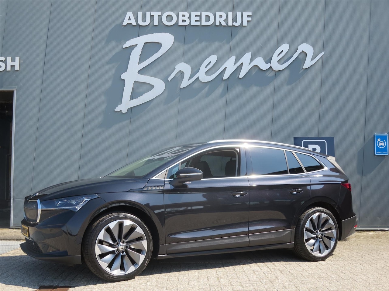 Skoda Enyaq iV - 80 204pk First Edition Trekhaak SOH 93% - AutoWereld.nl