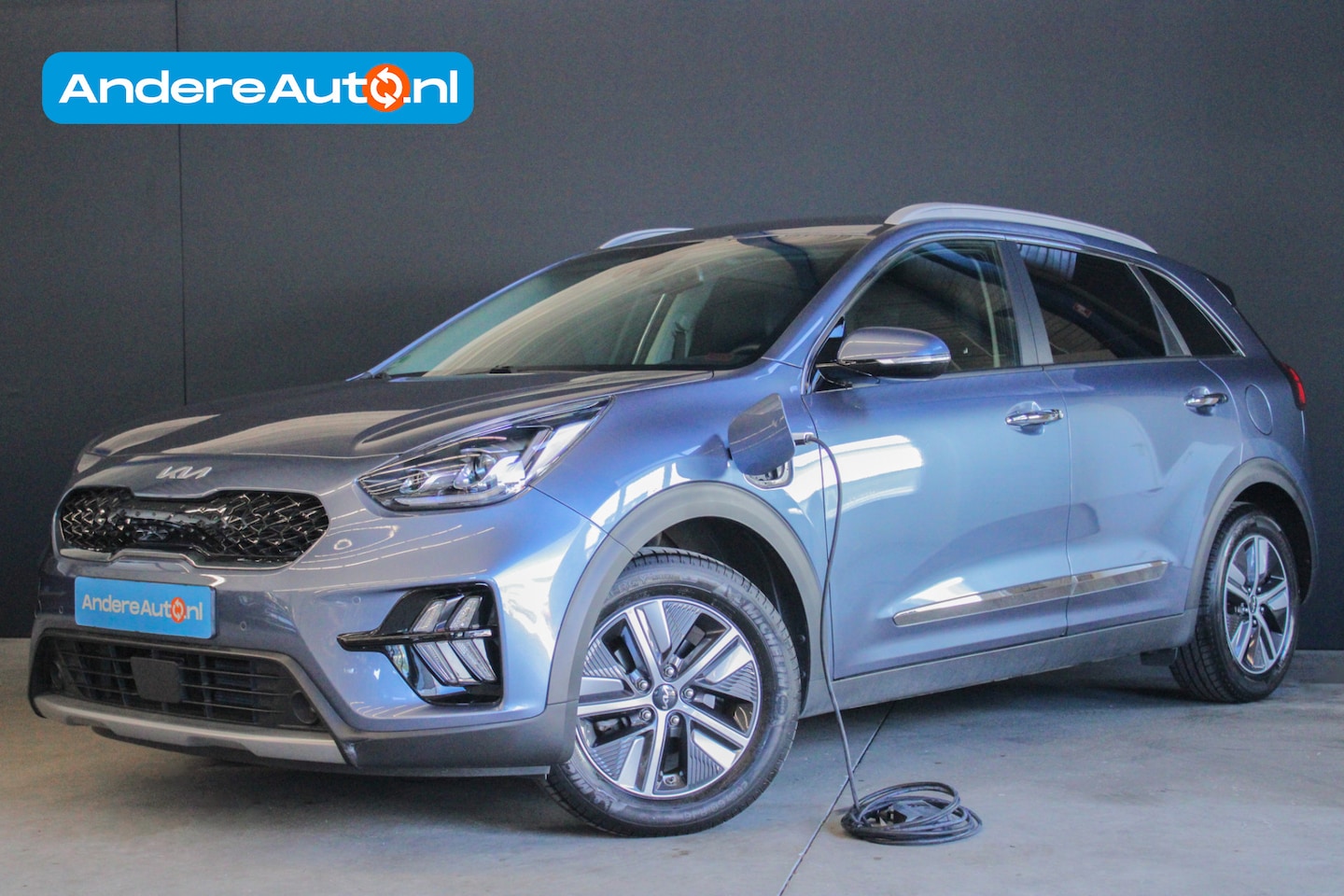 Kia Niro - 1.6 GDi PHEV DynamicPlusLine |trekhaak|dealer onderhouden|CarPlay/Android|keyless| - AutoWereld.nl