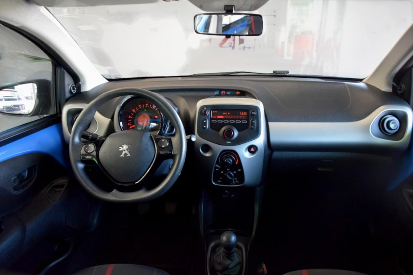 Peugeot 108 - 1.0 e-VTi Active 1.0 e-VTi Active, Parkeerhulp achter,Airco, Premium Pack, Blue Tooth, Nette auto